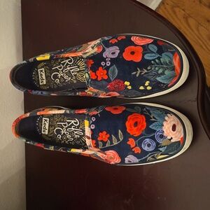 Keds Rifle Paper Co. floral on navy size 8M